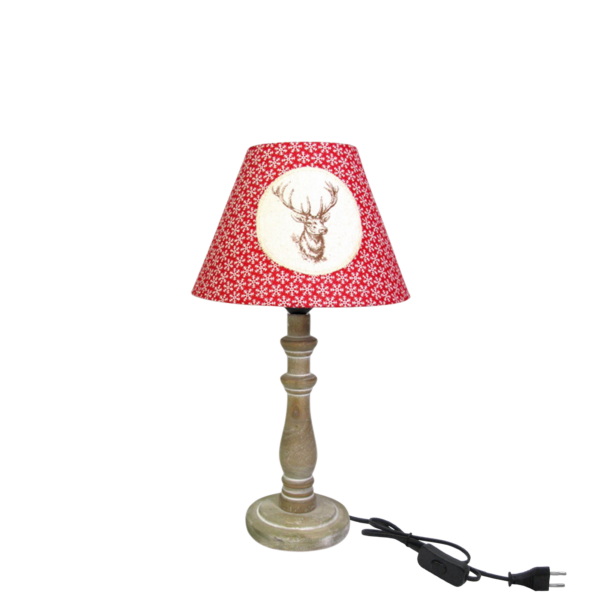 Lampe en bois motif Cerf – h40 – Ø 25 cm Lampes à poser meublespin.fr - vente de mobilier et de décoration de style montagne ou chalet- vente de meubles en pin et canapés convertibles - https://meublespin.fr