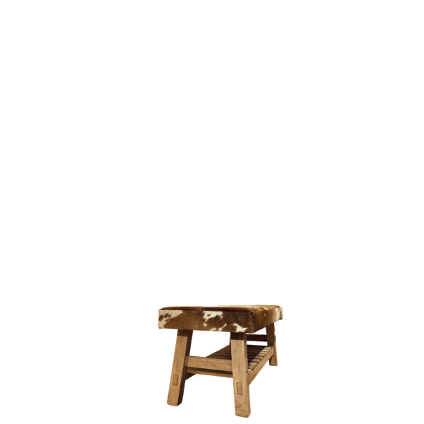 Banc en Peau de Vache & Bois Massif 110 cm Bancs & Tabourets meublespin.fr - vente de mobilier et de décoration de style montagne ou chalet- vente de meubles en pin et canapés convertibles - https://meublespin.fr