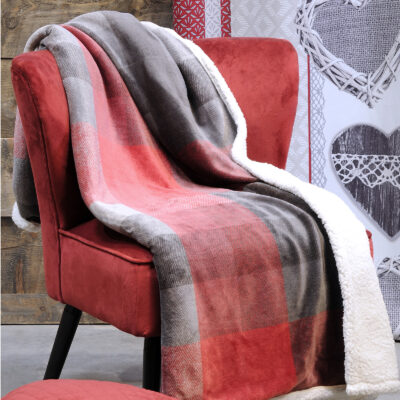 Plaid Écossais 130 x 160 cm Plaids et coussins meublespin.fr - mobilier et de décoration de style montagne ou chalet- meubles en pin, mobilier en bois massif de qualité, canapés convertibles - https://meublespin.fr