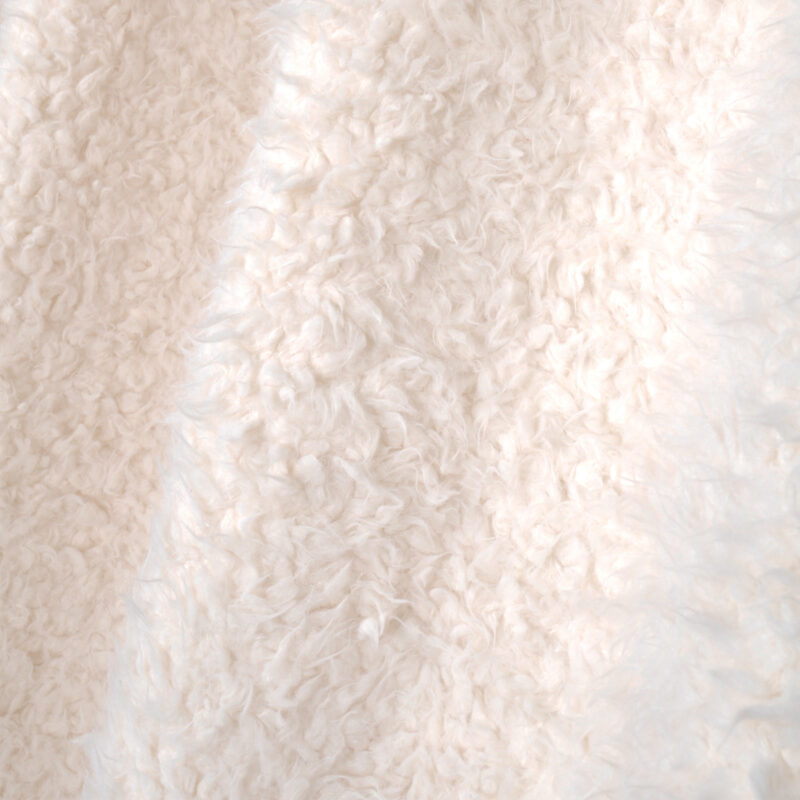 Rideau à oeillets Mouton Blanc Les Rideaux meublespin.fr - mobilier et de décoration de style montagne ou chalet- meubles en pin, mobilier en bois massif de qualité, canapés convertibles - https://meublespin.fr