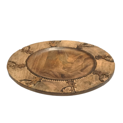 Sous assiette Sculptée 34 cm – Tête de Cerf Objets à poser meublespin.fr - mobilier et de décoration de style montagne ou chalet- meubles en pin, mobilier en bois massif de qualité, canapés convertibles - https://meublespin.fr