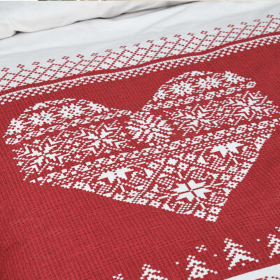 Housse de Couette et deux taies 100% Coton – Chabottes Rouge - meublespin.fr - Les Housses de Couettes Housse de Couette et deux taies 100% Coton – Chabottes Rouge Les Housses de Couettes meublespin.fr - mobilier et de décoration de style montagne ou chalet- meubles en pin, mobilier en bois massif de qualité, canapés convertibles - https://meublespin.fr