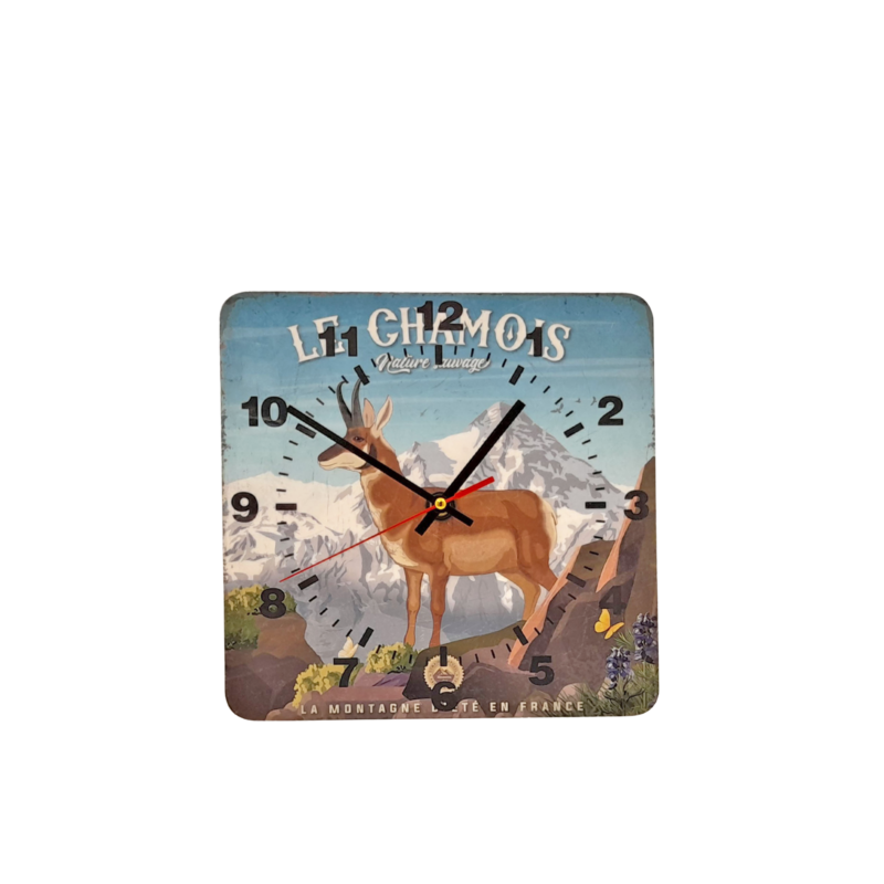 HORLOGE – Le Chamois – Nature Sauvage – 29 x 29 cm Horloges meublespin.fr - mobilier et de décoration de style montagne ou chalet- meubles en pin, mobilier en bois massif de qualité, canapés convertibles - https://meublespin.fr