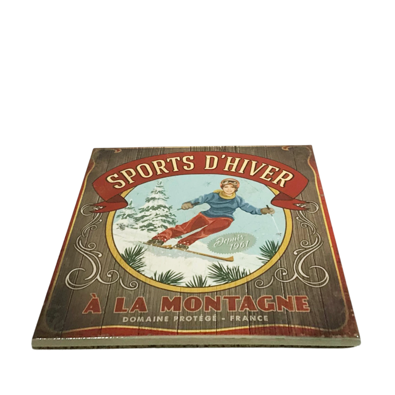 Dessous de plat – Sports d’hiver à la montagne – 20 x 20 cm Objets à poser meublespin.fr - mobilier et de décoration de style montagne ou chalet- meubles en pin, mobilier en bois massif de qualité, canapés convertibles - https://meublespin.fr
