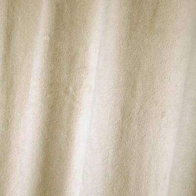 Rideau à oeillets Jasper beige Les Rideaux meublespin.fr - mobilier et de décoration de style montagne ou chalet- meubles en pin, mobilier en bois massif de qualité, canapés convertibles - https://meublespin.fr