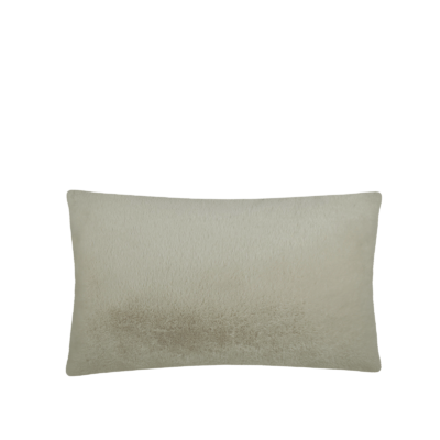 Coussin Bostan naturel 80 x 50 cm en fourrure synthétique Plaids et coussins meublespin.fr - mobilier et de décoration de style montagne ou chalet- meubles en pin, mobilier en bois massif de qualité, canapés convertibles - https://meublespin.fr