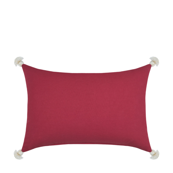 Coussin 50 x 35 – Finna – motif cerf Plaids et coussins meublespin.fr - vente de mobilier et de décoration de style montagne ou chalet- vente de meubles en pin et canapés convertibles - https://meublespin.fr