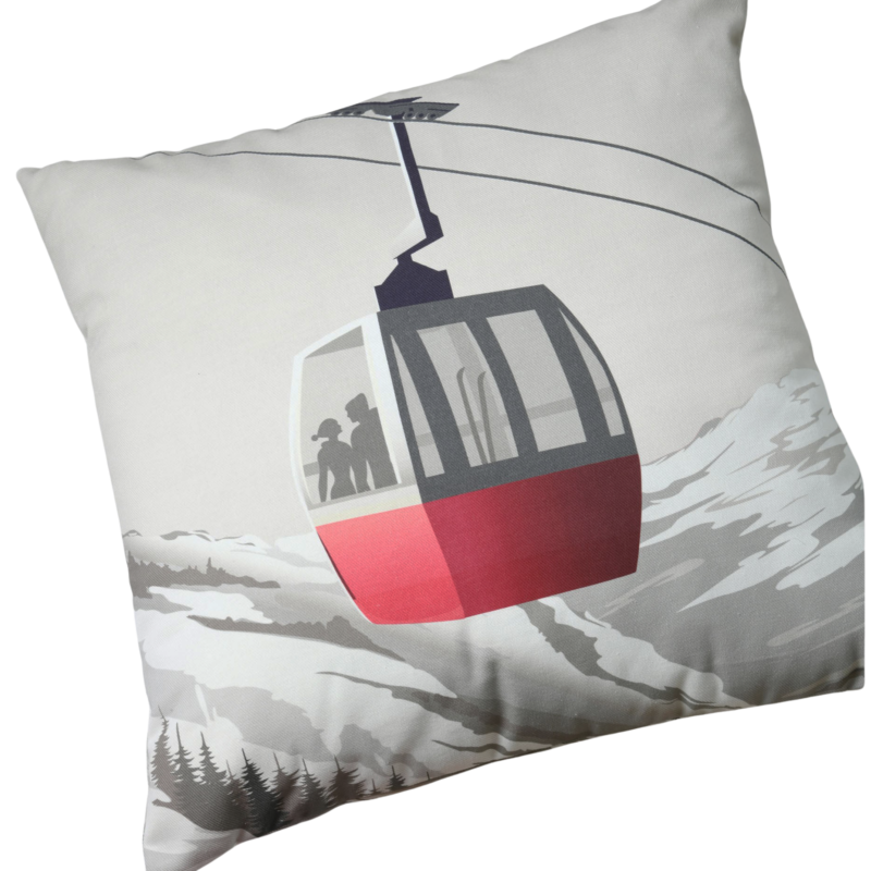 Coussin 50×50 – Valfréjus – motif télécabine Plaids et coussins meublespin.fr - mobilier et de décoration de style montagne ou chalet- meubles en pin, mobilier en bois massif de qualité, canapés convertibles - https://meublespin.fr