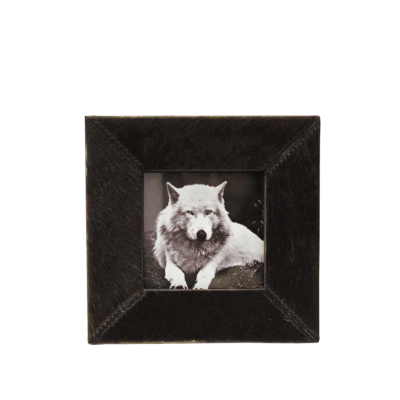 Cadre photo carré en peau véritable « LOUP » Cadres et déco meublespin.fr - mobilier et de décoration de style montagne ou chalet- meubles en pin, mobilier en bois massif de qualité, canapés convertibles - https://meublespin.fr