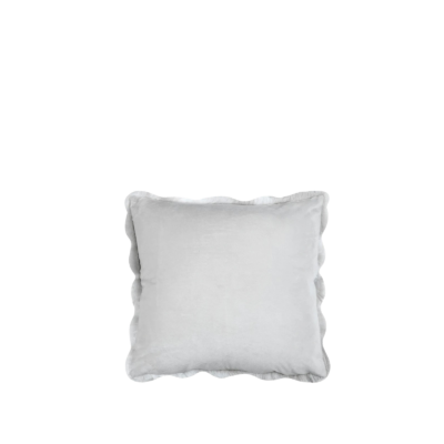 Coussin Nebraska perle 45 x 45 cm en fourrure synthétique Plaids et coussins meublespin.fr - mobilier et de décoration de style montagne ou chalet- meubles en pin, mobilier en bois massif de qualité, canapés convertibles - https://meublespin.fr