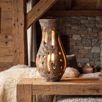 Lampe Elisabeth en Bois Naturel – H 48 cm – Ø 27 cm Lampes à poser meublespin.fr - mobilier et de décoration de style montagne ou chalet- meubles en pin, mobilier en bois massif de qualité, canapés convertibles - https://meublespin.fr
