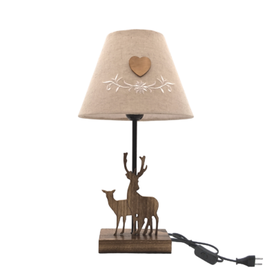Lampe sculptée cerf couleur en bois coré. Edelweiss brodé et cœur en bois – h40 – Ø 22.5 cm - meublespin.fr - Lampes à poser Lampe sculptée cerf couleur en bois coré. Edelweiss brodé et cœur en bois – h40 – Ø 22.5 cm Lampes à poser meublespin.fr - mobilier et de décoration de style montagne ou chalet- meubles en pin, mobilier en bois massif de qualité, canapés convertibles - https://meublespin.fr