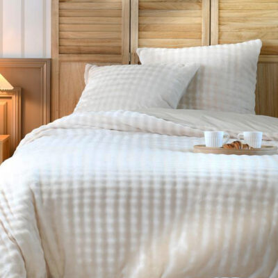 Housse de Couette et 2 taies 100% Polyester – Warmy ecru - meublespin.fr - Les Housses de Couettes Housse de Couette et 2 taies 100% Polyester – Warmy ecru Les Housses de Couettes meublespin.fr - mobilier et de décoration de style montagne ou chalet- meubles en pin, mobilier en bois massif de qualité, canapés convertibles - https://meublespin.fr