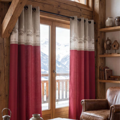 Rideau à œillets Abri rouge - meublespin.fr - Les Rideaux Rideau à œillets Abri rouge Les Rideaux meublespin.fr - mobilier et de décoration de style montagne ou chalet- meubles en pin, mobilier en bois massif de qualité, canapés convertibles - https://meublespin.fr