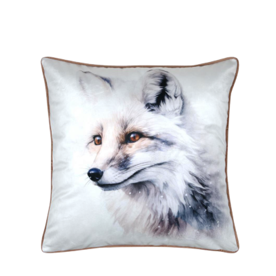Coussin 50×50 – Pelage blanc – motif Renard Plaids et coussins meublespin.fr - mobilier et de décoration de style montagne ou chalet- meubles en pin, mobilier en bois massif de qualité, canapés convertibles - https://meublespin.fr