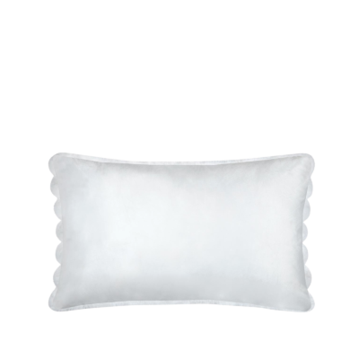 Coussin Polary blanc 80 x 50 cm en fourrure synthétique Plaids et coussins meublespin.fr - mobilier et de décoration de style montagne ou chalet- meubles en pin, mobilier en bois massif de qualité, canapés convertibles - https://meublespin.fr